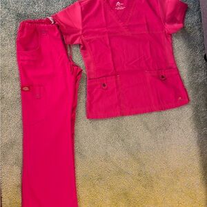 Dickies Women's Pink Scrub Set